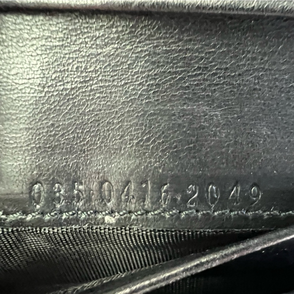 Gucci Black Leather Wallet with Silver Hardware - Picture 4 of 10